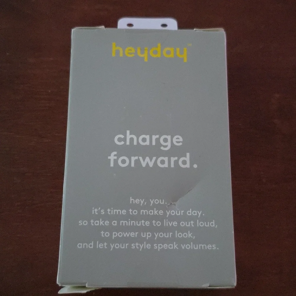 heyday Wall Charger Soft Purple Up to 20W USB-A USB-C Ports High Charging Speed